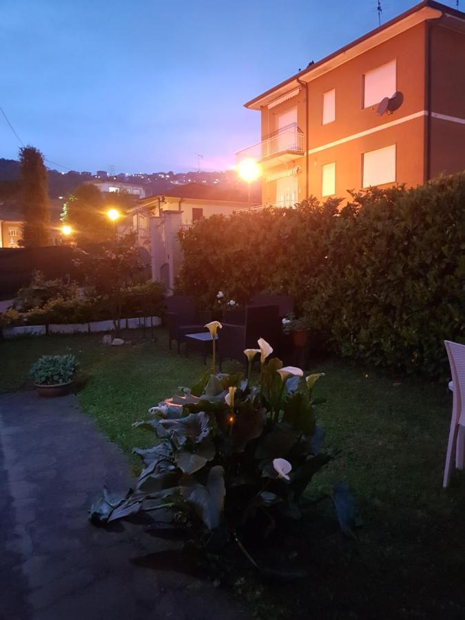 Piano di Follo B&B La Damigiana Fioi المظهر الخارجي الصورة