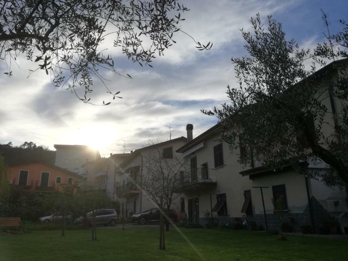 Piano di Follo B&B La Damigiana Fioi المظهر الخارجي الصورة