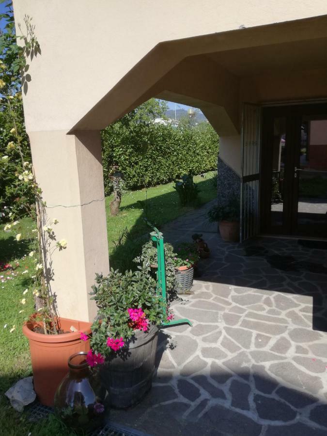 Piano di Follo B&B La Damigiana Fioi المظهر الخارجي الصورة